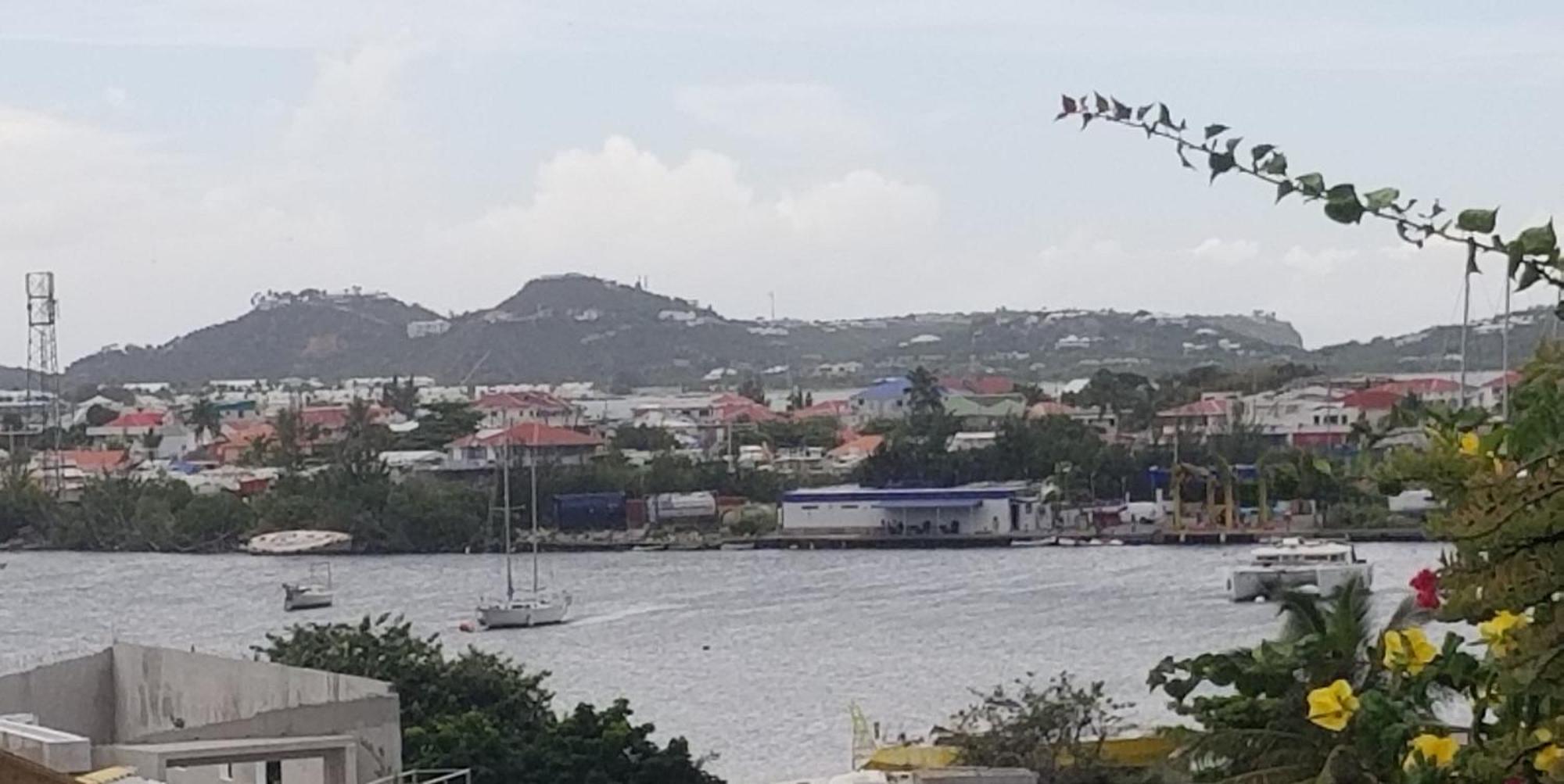 Chill Spot Avec Vue Sur Lagon - With A Lagoon View Sxm Apartment Marigot  Exterior photo